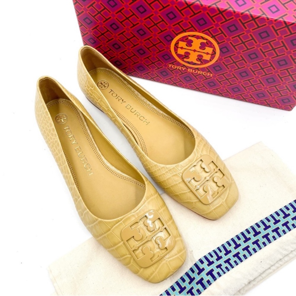 Tory Burch flats
